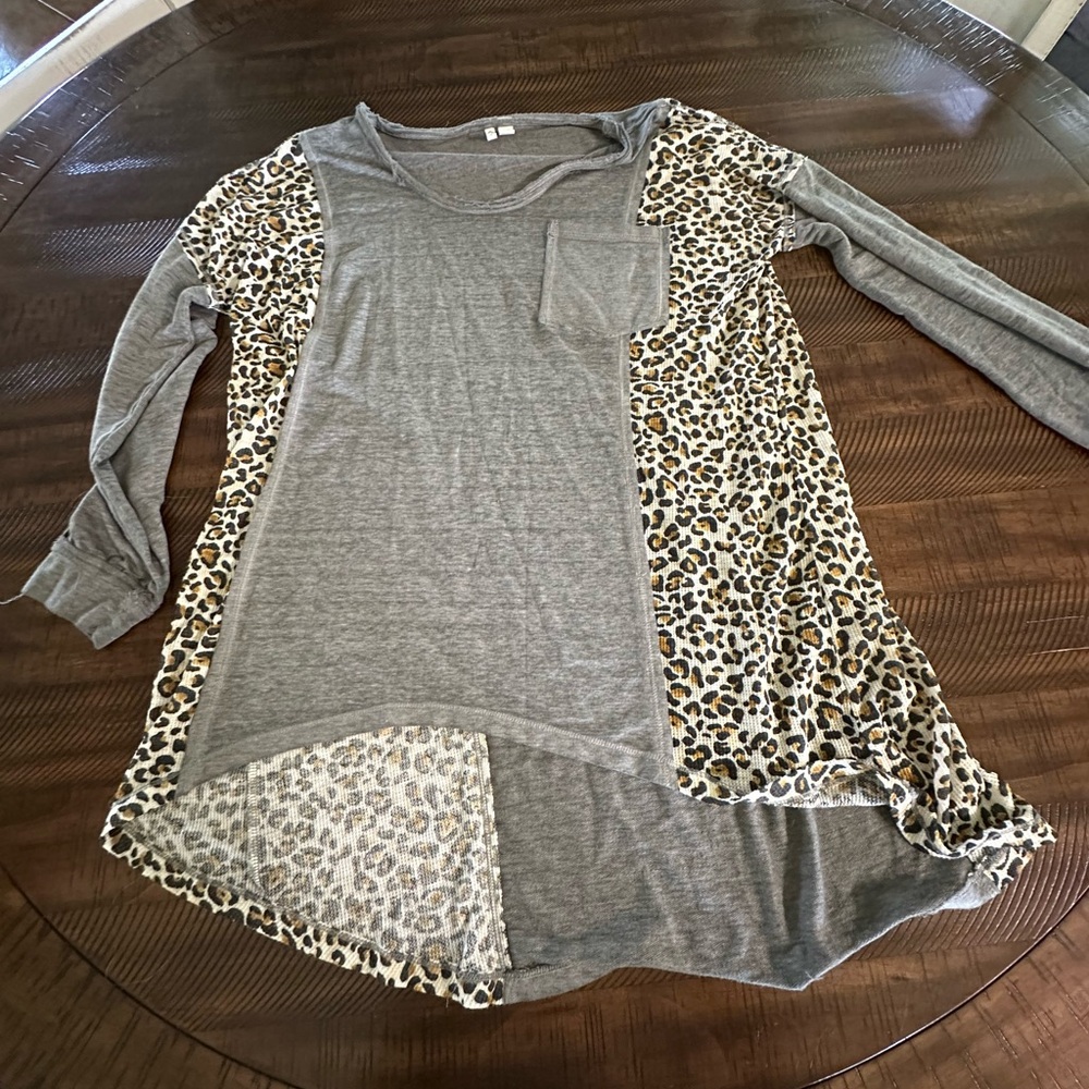 Cato Gray and Leopard Print Blouse
